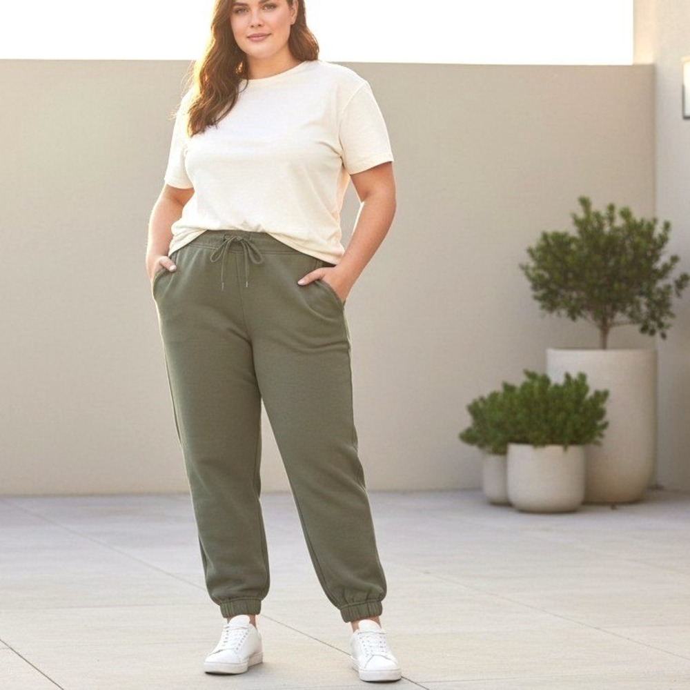Lululemon Relaxed High-Rise Jogger Grey Sage Womens Size 14 Casual Warm